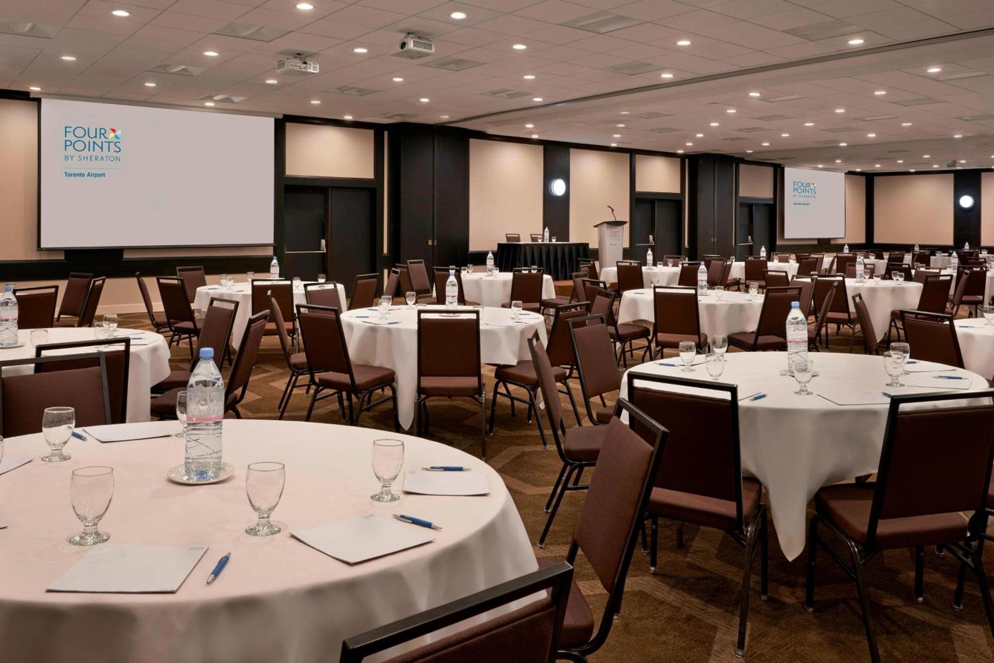 Four Points By Sheraton Toronto Airport Мисисага Екстериор снимка