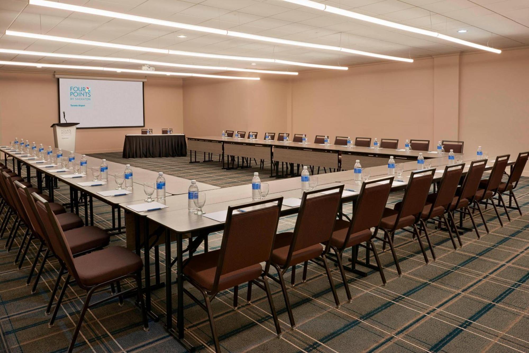 Four Points By Sheraton Toronto Airport Мисисага Екстериор снимка