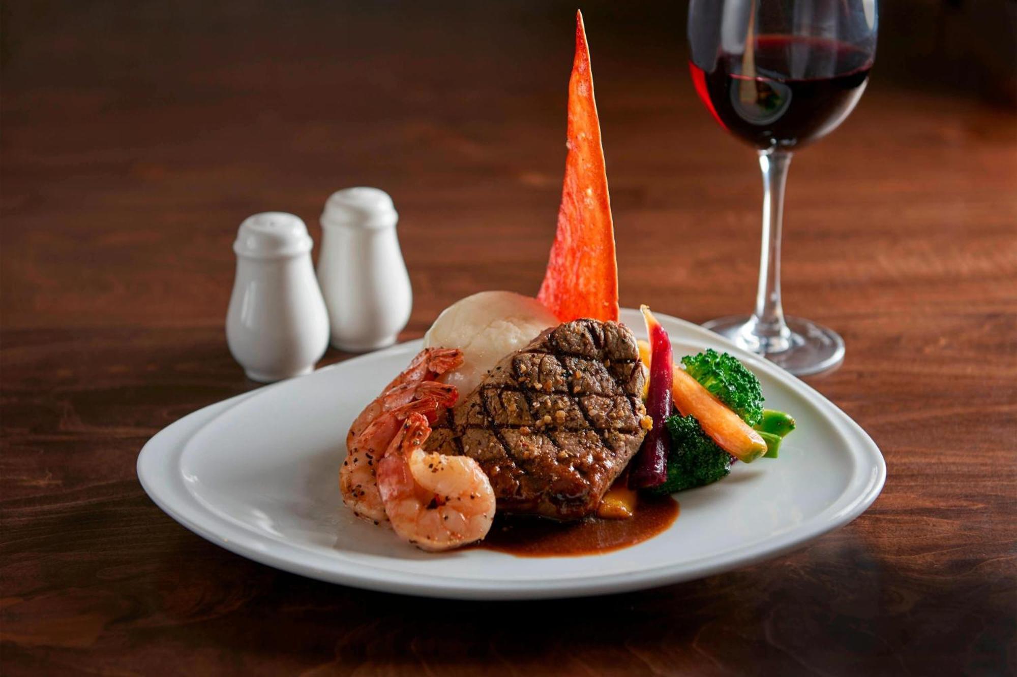 Four Points By Sheraton Toronto Airport Мисисага Екстериор снимка
