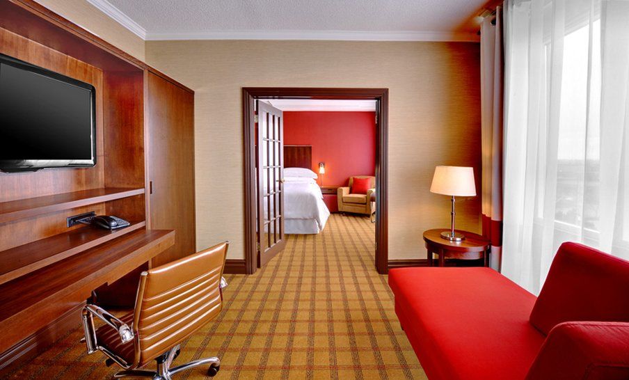 Four Points By Sheraton Toronto Airport Мисисага Екстериор снимка