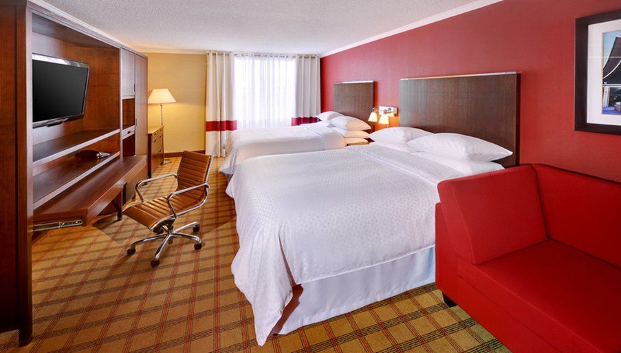 Four Points By Sheraton Toronto Airport Мисисага Екстериор снимка