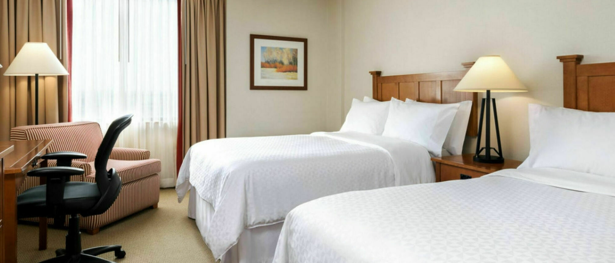 Four Points By Sheraton Toronto Airport Мисисага Екстериор снимка